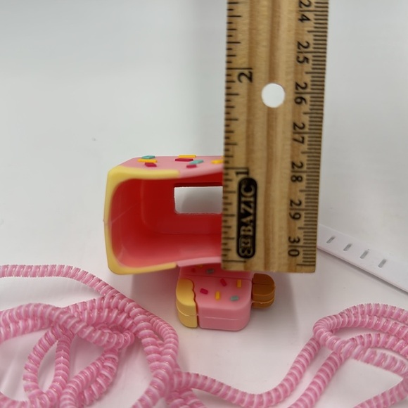 NWOT Ice Cream Design Charger Cover & Spiral Data Cable Protector Set - Picture 5 of 9